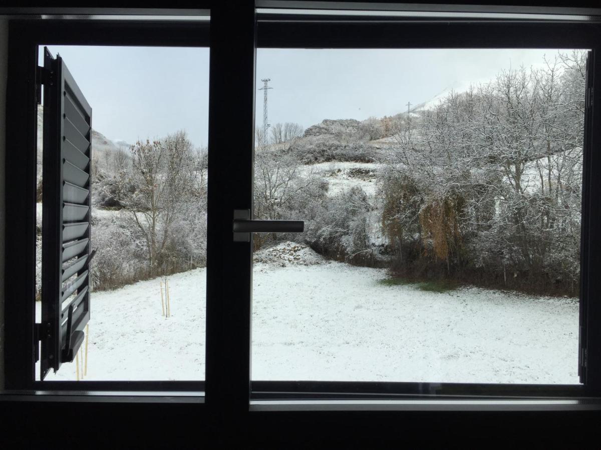Casa Llop A Pauels, Vall Fosca Pauls de Flamisells エクステリア 写真