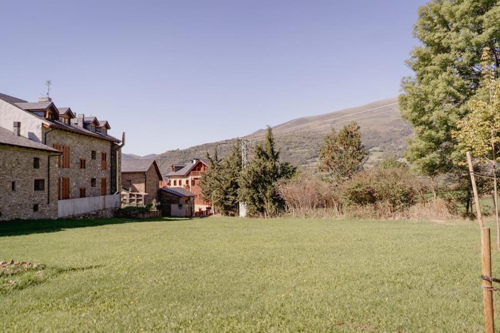 Casa Llop A Pauels, Vall Fosca Pauls de Flamisells エクステリア 写真
